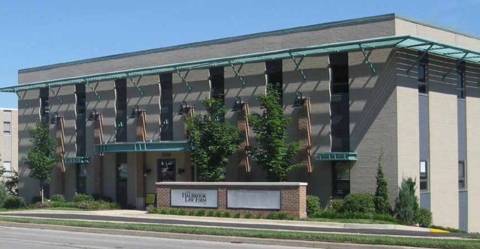 More Photos Of 3500 W 75th St, Prairie Village Office For Lease