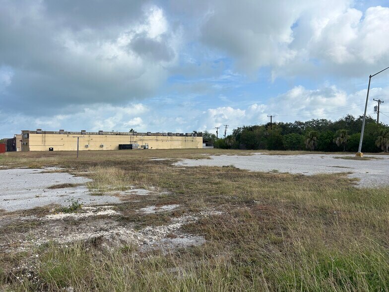 More Photos Of 656 Belmeade St, Corpus Christi Land For Sale