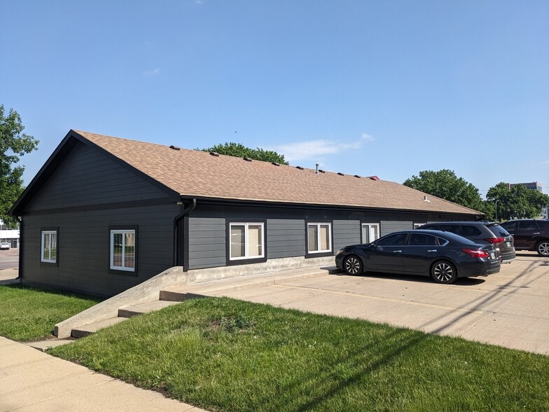 More Photos Of 427 N Minnesota Ave, Sioux Falls Office For Lease