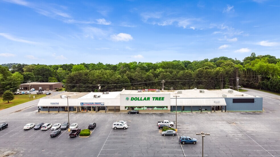 More Photos Of 200 Spartanburg Hwy, Lyman Storefront For Sale