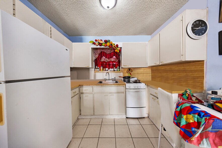 More Photos Of 1520 NW 1st St, Miami Apartments For Sale