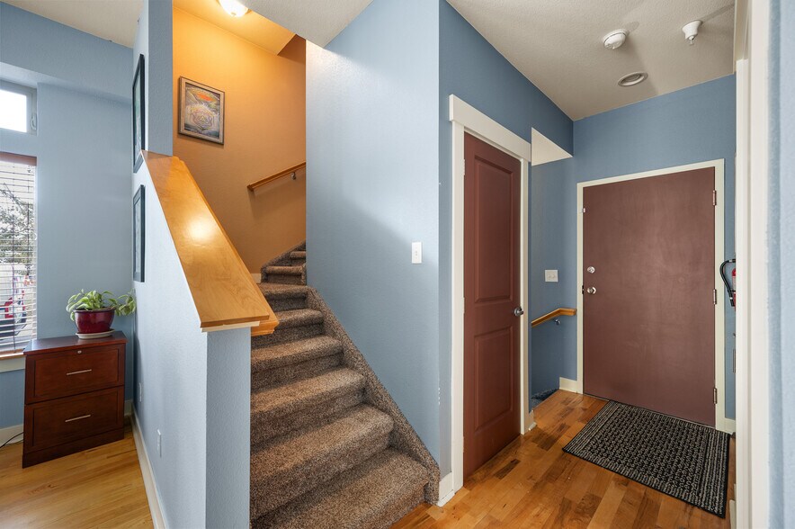 More Photos Of 2401-2405 E 28th Ave, Denver Office For Sale