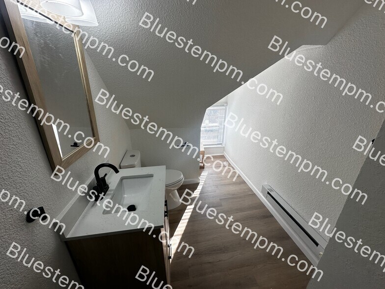 More Photos Of 1115 Felix St, Saint Joseph Apartments For Sale