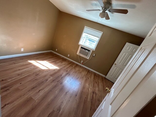 More Photos Of 7330 Lindencrest St, Houston Apartments For Sale