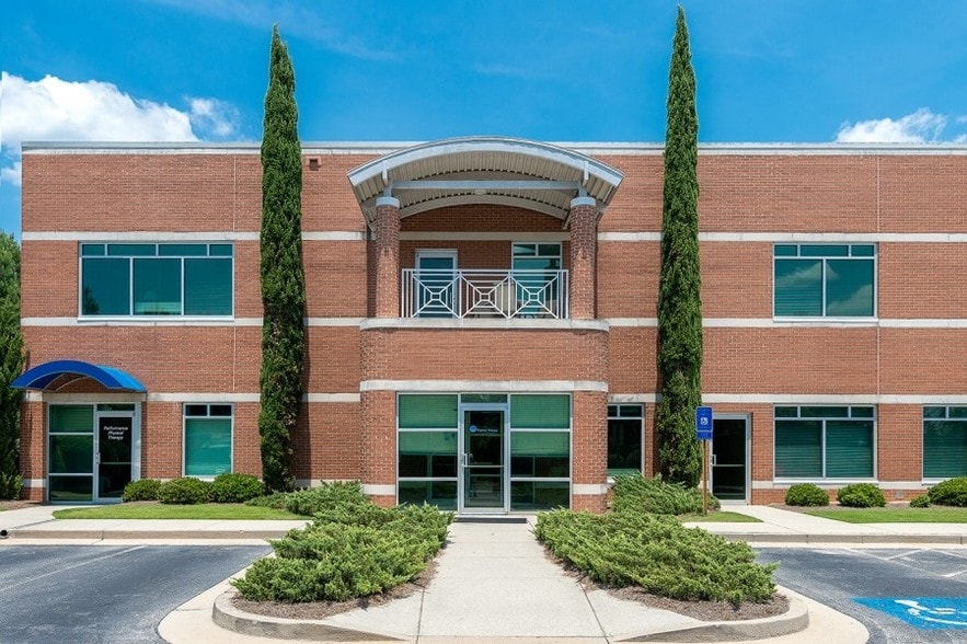 More Photos Of 915-921 Eagles Landing Pky, Stockbridge Medical For Lease