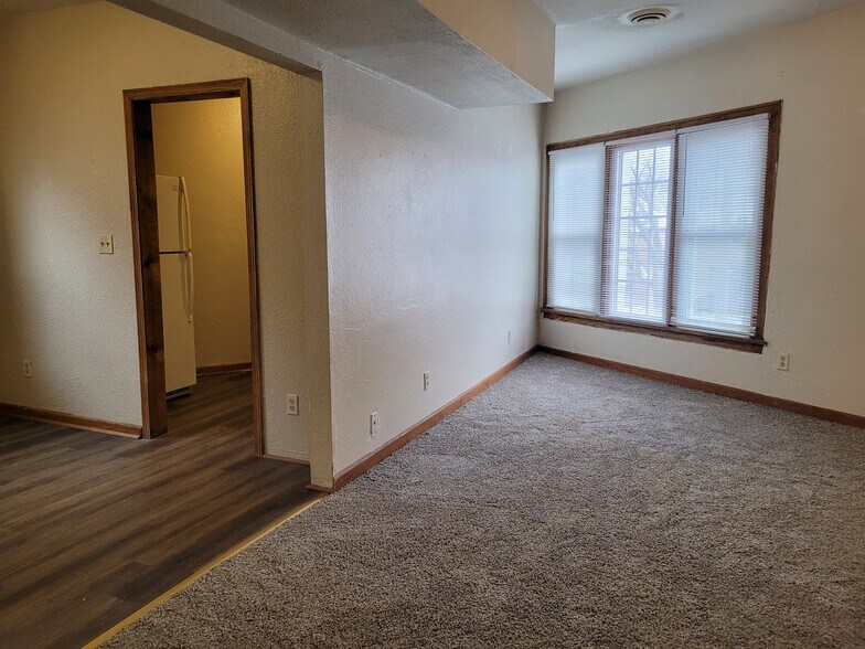 More Photos Of 4476 N 29th St, Milwaukee Freestanding For Sale