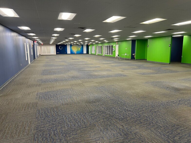 More Photos Of 4540 Honeywell Ct, Dayton Office For Sale