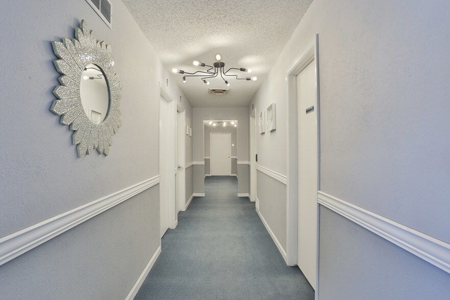 More Photos Of 12640 W Cedar Dr, Lakewood Office For Lease