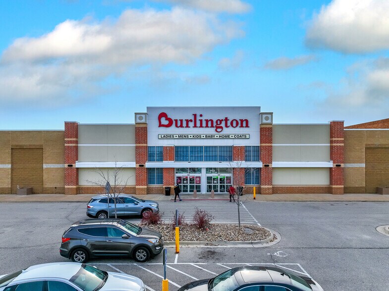 Primary Photo Of 3475 Westdale Dr SW, Cedar Rapids Storefront For Sale