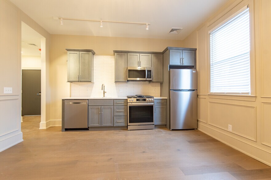 More Photos Of 215 Broadway, Providence Apartments For Sale