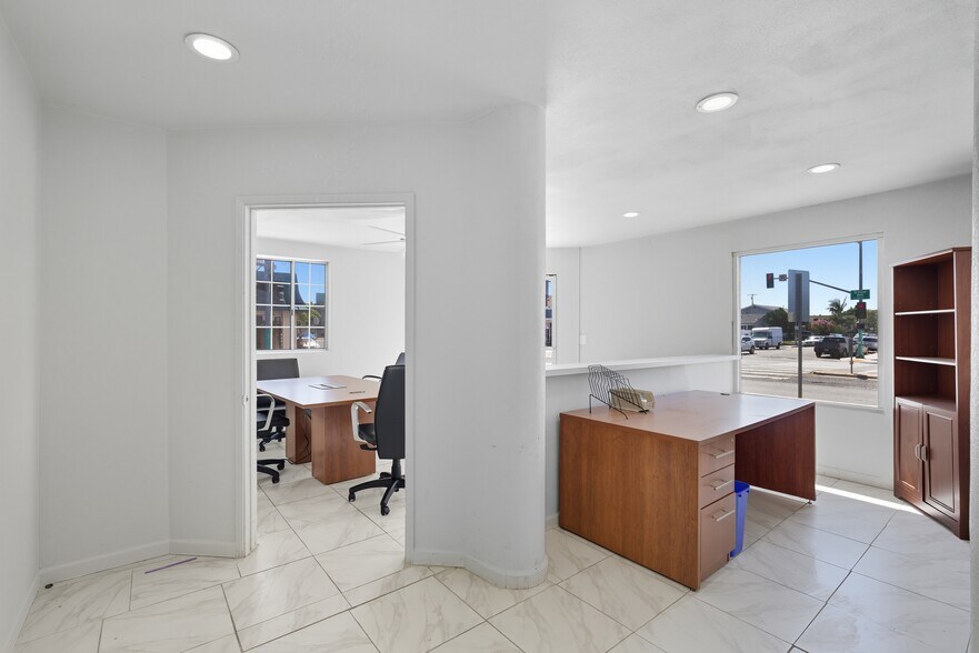 More Photos Of 4224-4228 El Cajon Blvd, San Diego Storefront Retail Residential For Sale