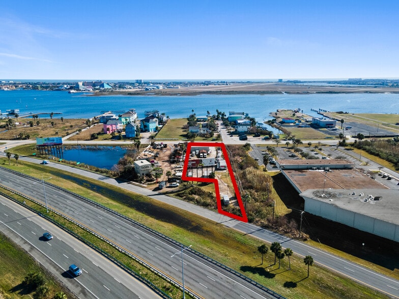 More Photos Of 8428 Teichman Rd, Galveston Showroom For Sale