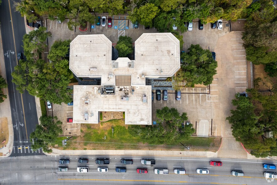 More Photos Of 11130 Jollyville Rd, Austin Office For Lease