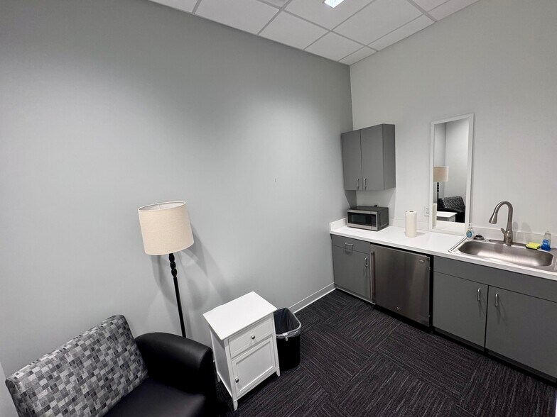 More Photos Of 109 S Kentucky Ave, Lakeland Office For Lease