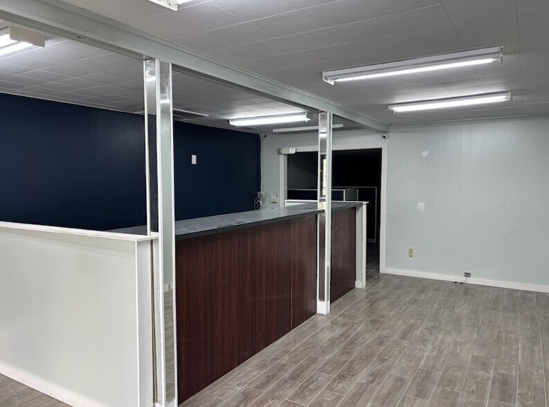 More Photos Of 3000 NW 23rd Ave, Oakland Park Warehouse For Lease