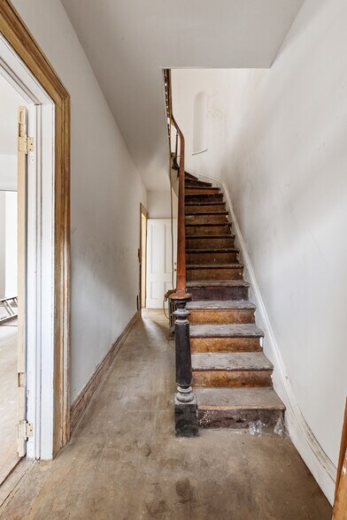 More Photos Of 738 Lafayette Ave, Brooklyn Apartments For Sale