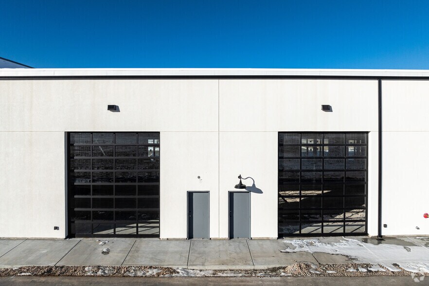 More Photos Of 1223 S Harwood Way, Francis Freestanding For Lease