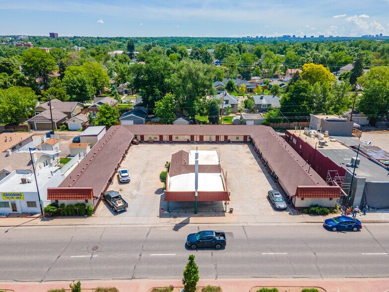 More Photos Of 3850 S Broadway, Englewood Hotel For Sale