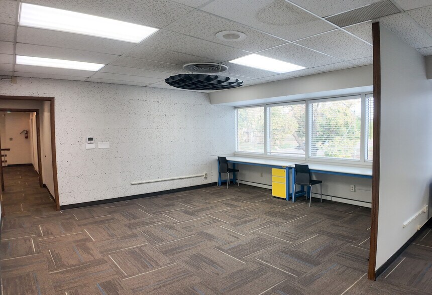 More Photos Of 1800 S Summit Ave, Sioux Falls Office For Lease