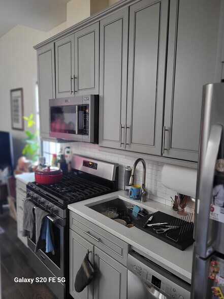 More Photos Of 119 33rd St, Brooklyn Apartments For Sale