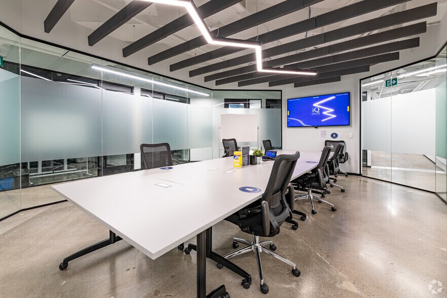 More Photos Of 150 King St W, Toronto Office For Lease