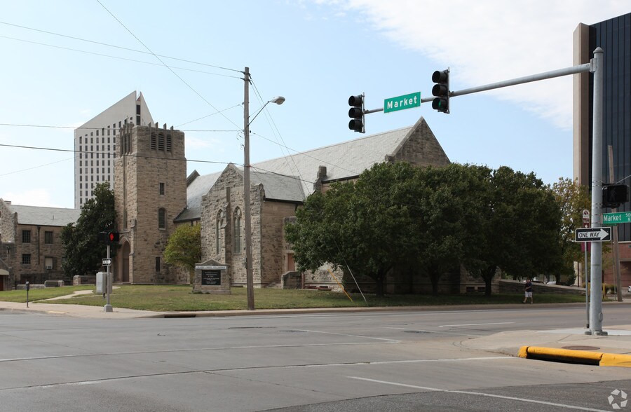 More Photos Of 445 N Market St, Wichita Religious Facility For Sale