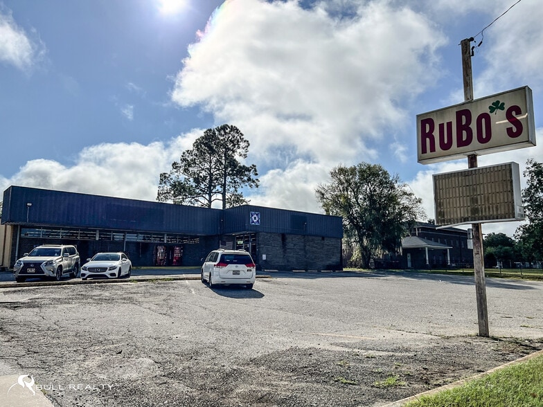 More Photos Of 104 Hancock St, Fort Gaines General Retail For Lease