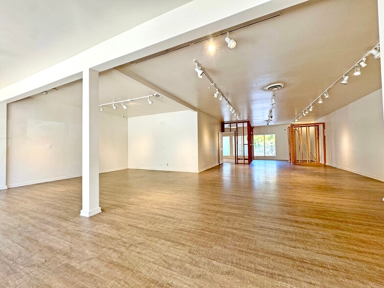 More Photos Of 1253 Coast Village Rd, Montecito Freestanding For Lease