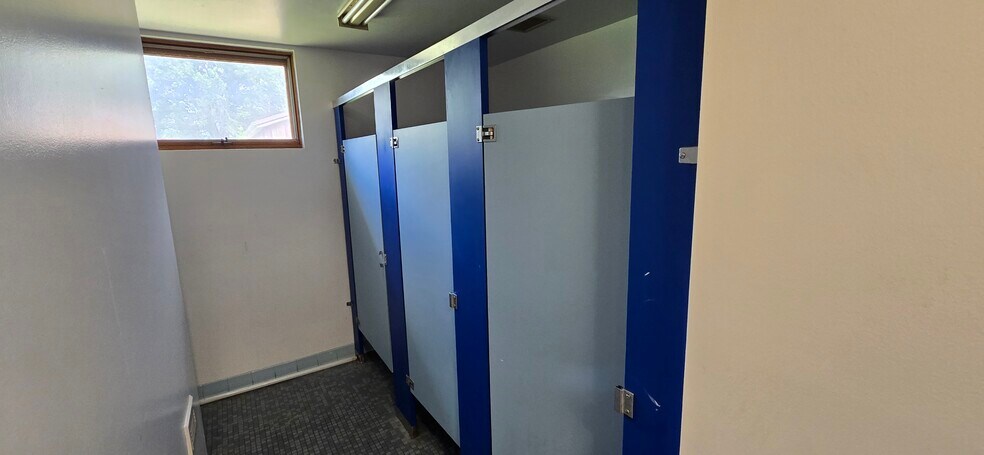 More Photos Of 2876 230th St, Sidney Assisted Living For Sale