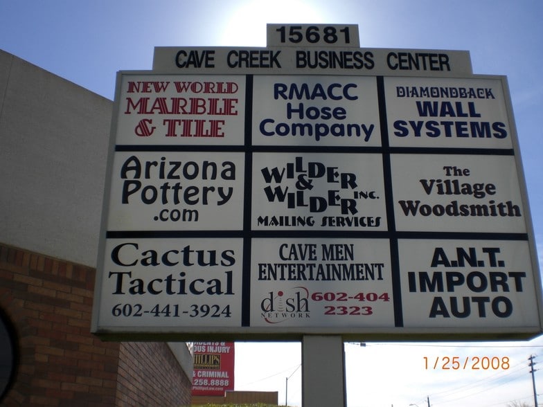 More Photos Of 15681 N Cave Creek Rd, Phoenix Warehouse For Lease