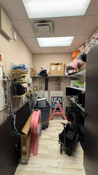 More Photos Of 608 S Tampania Ave, Tampa Medical For Lease