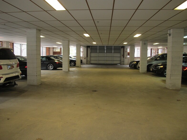 More Photos Of 51 S Duke St, Lancaster Office For Lease