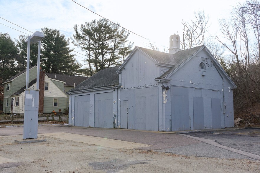 Primary Photo Of 357 Grove St, Braintree Freestanding For Sale