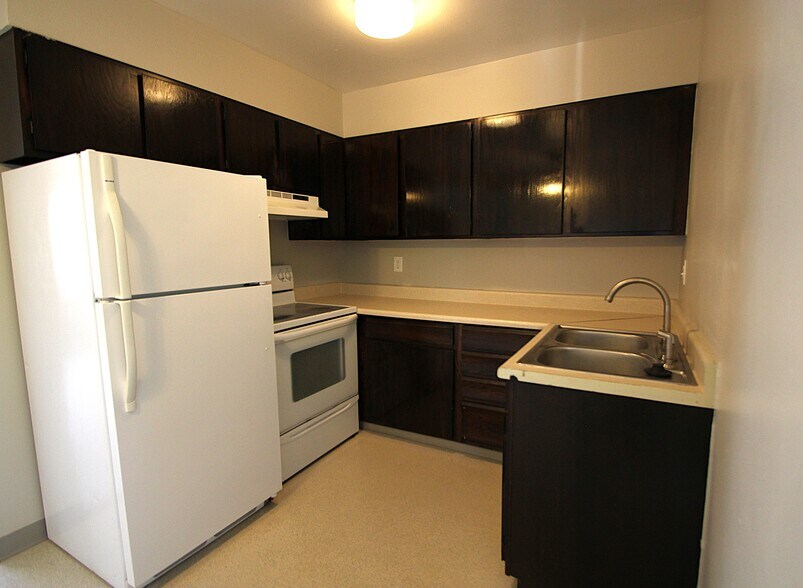 More Photos Of 1322 Arch St, Colorado Springs Apartments For Sale