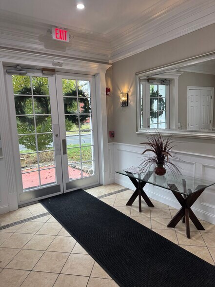 More Photos Of 50 Old Kings Hwy N, Darien Medical For Sale