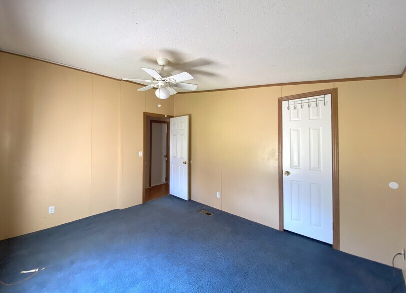 More Photos Of 908 FM 2808, Kempner Manufactured Housing Mobile Home Park For Sale