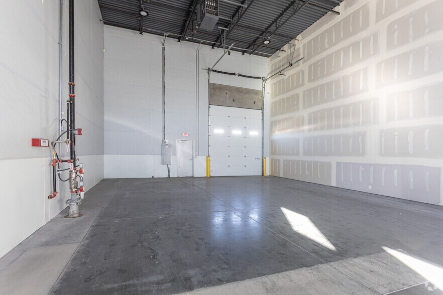 More Photos Of 317 N 2000 W, Springville Warehouse For Lease