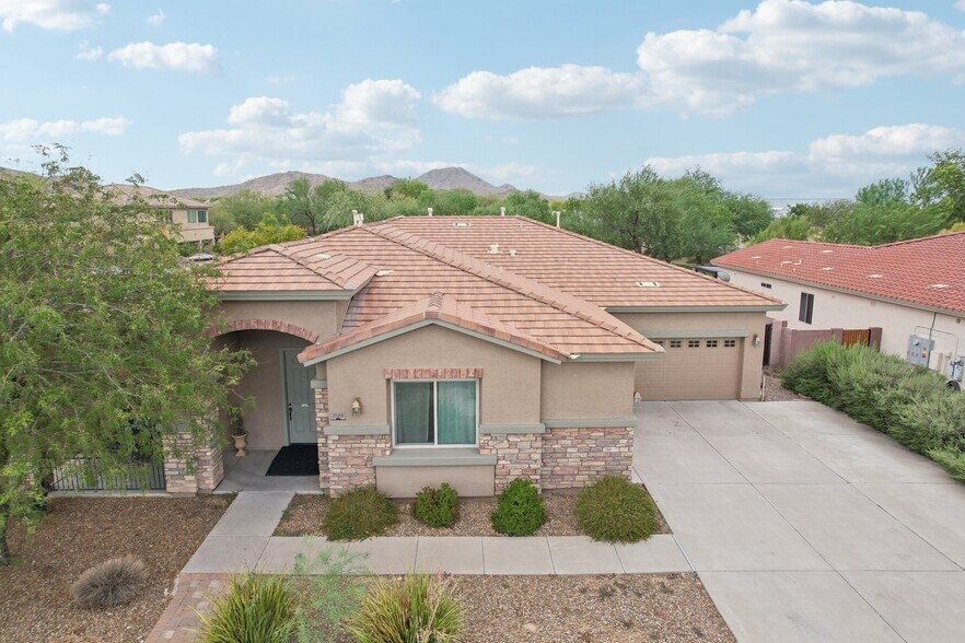 More Photos Of 27215 N 23rd Ln, Phoenix Assisted Living For Sale