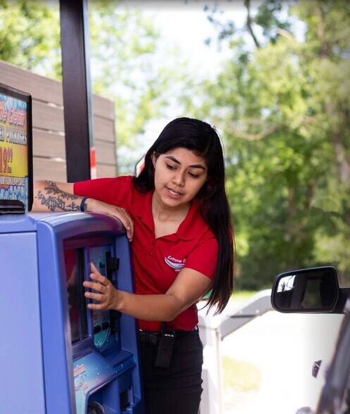 More Photos Of 1210 E Irving Park Rd, Streamwood Carwash For Sale