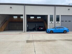 More Photos Of 1009 N Ranch 620 Rd, Lakeway Warehouse For Sale