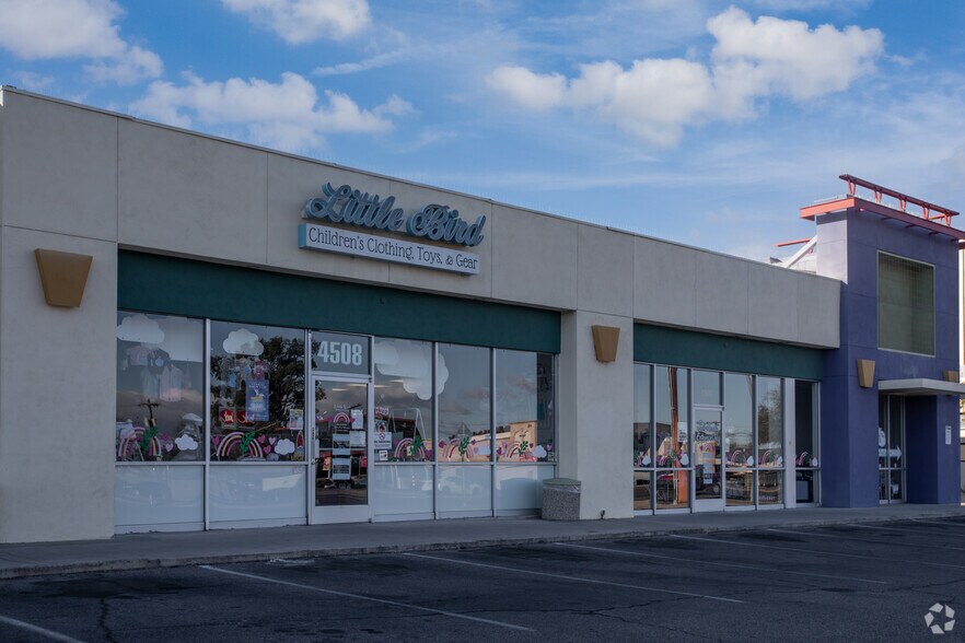 More Photos Of 4500-4588 E Broadway Blvd, Tucson General Retail For Lease