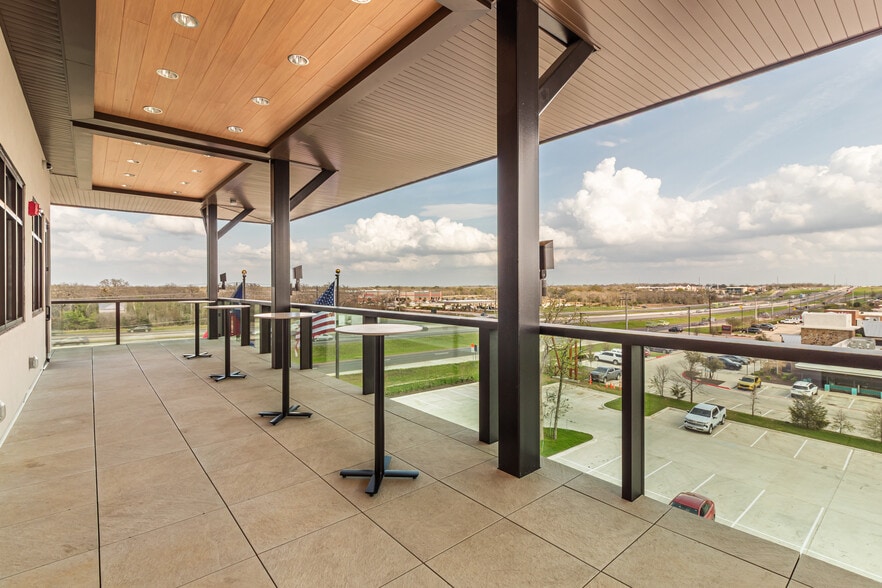 More Photos Of 4270 SH-6, College Station Office For Lease