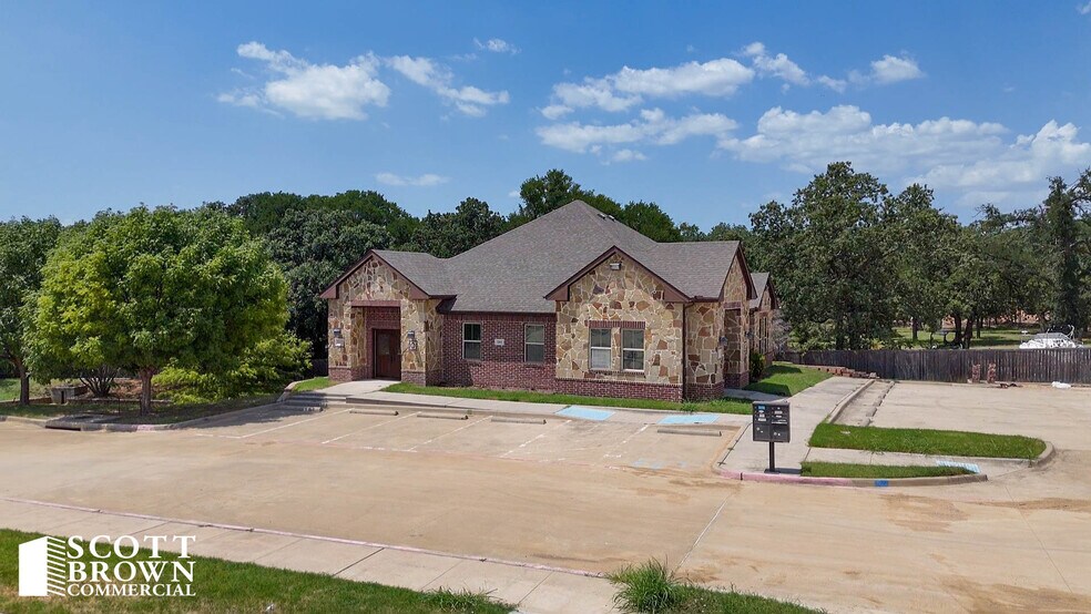 Primary Photo Of 2366-2372 S Uecker Ln, Lewisville Unknown For Lease