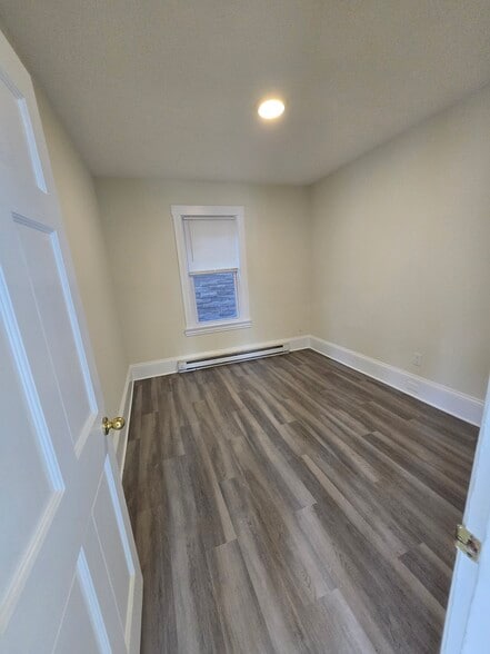 More Photos Of 47 Montgomery St, Pawtucket Apartments For Sale