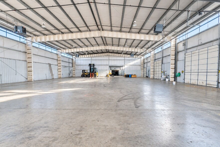 More Photos Of 265 Basher Dr, Johnstown Warehouse For Sale