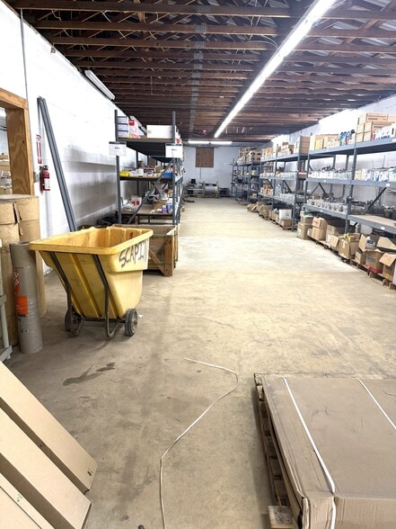 More Photos Of 2320 Town St, Pensacola Industrial For Sale