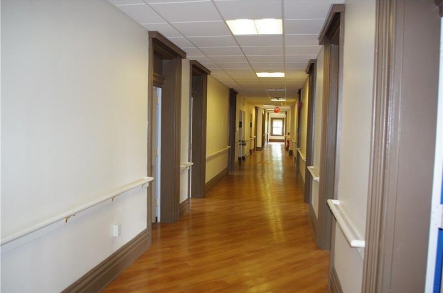 More Photos Of 900 Rebecca Ave, Pittsburgh Office Residential For Sale