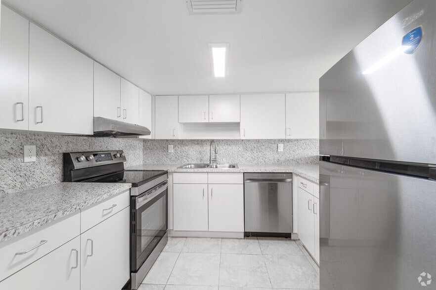 More Photos Of 311-357 Gulfstream Rd, Dania Apartments For Sale