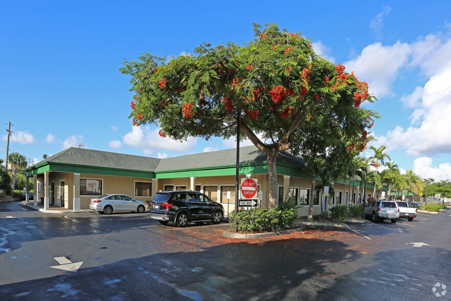 Primary Photo Of 134-160 NW 16th St, Boca Raton Light Distribution For Lease