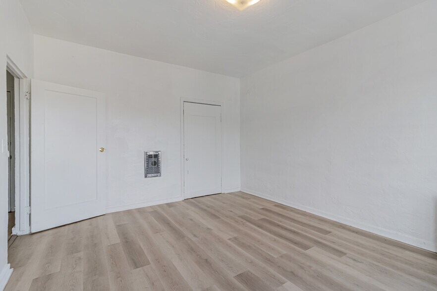 More Photos Of 1360 Berkeley Way, Berkeley Apartments For Sale